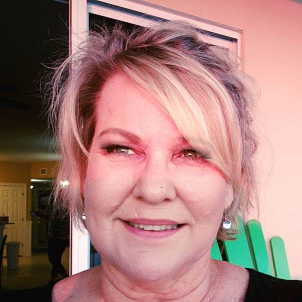 Meet your Posher, Janice